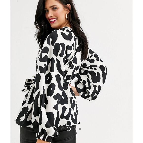 ASOS Printed Dolman Libg Sleeve Flare Hem Top Size 6 Cream Black - Picture 2 of 8